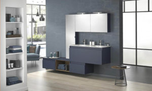 Azul en el baño: lujo, calma y voluptuosidad